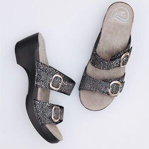 Dansko Sandals Sophie Shagreen Black - Sz EU 40